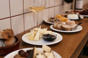 cata queso team building frances madrid madrid smart