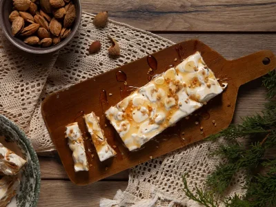 Taller turrón madrid team building equipo cena navidad